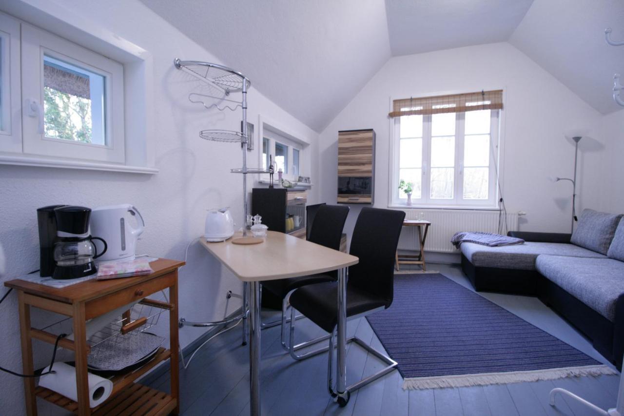 Haus Koppelweg Fw-Muschel Appartement Ahrenshoop Buitenkant foto